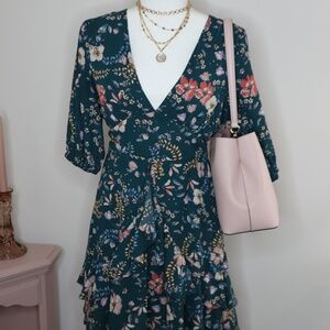 Mi Ami Green Floral Dress with Puff Sleeves and Tie LARGE